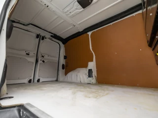 Citroën Jumpy (APPLE CARPLAY, NAVIGATIE, ELEK SCHUIFDEUR, LEDER, KEYLESS START, 3 ZITS, PARKEERSENSOREN, NIEUWE APK, NIEUWSTAAT) - afbeelding nr 11