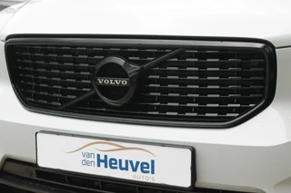 Volvo XC40 Volvo XC40 T4 Recharge R-Design | Parkeercamera | Stoelverwarming | Leder | Electr. Stoelen | Glossy Black | Keyless - afbeelding nr 5