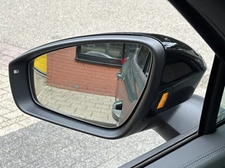 Volkswagen Tayron Volkswagen Tayron 1.5 eHybrid R-line Black Style Massage Head-Up Pano Trekhaak - afbeelding nr 16