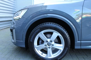 Audi Q2 Clima Cruise Navi PDC 17
