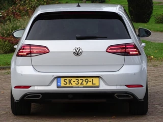 Volkswagen Golf Volkswagen Golf 1.5 TSI / DSG / R-Line / 2018 / LED *NAP* - afbeelding nr 57