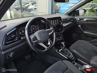 Volkswagen T-Roc Volkswagen T-Roc 1.5 TSI Black Style Panorama/Keyless/IQ Light - afbeelding nr 3
