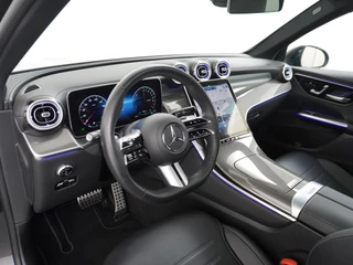 Mercedes-Benz GLC Mercedes-Benz GLC 300e AMG // Trekhaak // Distronic // Panoramadak // Memory // 360 Camera // Keyless // 20 inch - afbeelding nr 13