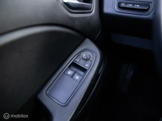 Renault Clio Renault Clio 1.6 E-Tech Hybrid 140 Zen|Carplay|Led verl|Navi - afbeelding nr 30
