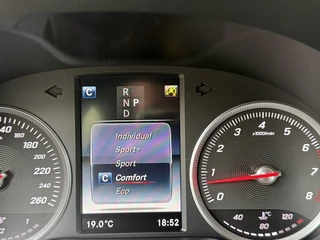 Mercedes-Benz GLC Mercedes-Benz GLC 250 4MATIC Ambition NAP Dealer OH Trekhaak Luchtvering PDC Navi - afbeelding nr 35