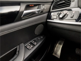 BMW X4 BMW X4 xDrive20i M Sport High Executive 184Pk Automaat (NAVIGATIE, M PAKKET, HARMAN/KARDON, GETINT GLAS, LEDEREN SPORTSTOELEN, STOELVERWARMING, XENON, PARKEERSENSOREN, ZWART HEMEL, NIEUWSTAAT) - afbeelding nr 23