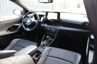 Toyota Yaris Toyota Yaris 1.5 Hybrid Executive | Panoramadak | JBL Sound | Trekhaak | Head Up | 17 Inch | Stuurverwarming. - afbeelding nr 46