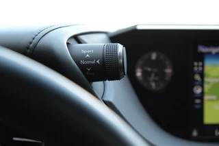 Lexus ES Lexus ES 300h Hybrid Business Line Automaat | Schuif / kantel dak | Alarm - afbeelding nr 21