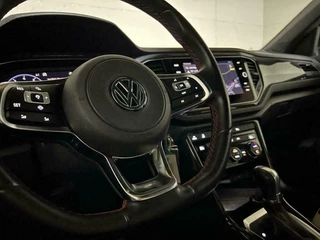 Volkswagen T-Roc Volkswagen T-Roc 1.5 TSI Sport R-Line Pano CarPlay ACC NAP - afbeelding nr 28