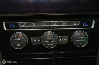 Volkswagen Golf Volkswagen Golf 1.5 TSI Highline PANO|DYNAUDIO|TRKHK|LED|ACC - afbeelding nr 32