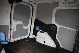 Ford Transit Courier Ford Transit Courier 1.0 | Marge | BTW & BPM Vrij | Airco | MF Stuur | Schuifdeur | Elek. ramen | 6 Versnellingen | Nieuwe APK | Onderhoudsbeurt - afbeelding nr 20