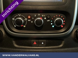 Renault Trafic Renault Trafic 1.6 dCi L1H1 inrichting Euro6 Airco | Imperiaal | Trekhaak | Navigatie | Cruisecontrol | LED | Parkeersensoren Bijrijdersbank - afbeelding nr 6
