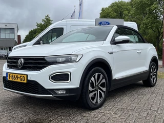Volkswagen T-Roc Volkswagen T-Roc Cabrio 1.5 TSI Style 150pk Automaat | Adaptieve Cruise | Stoelverwarming | Digitale Cock pit | Dealer onderhouden | Dodehoeksensoren - afbeelding nr 3