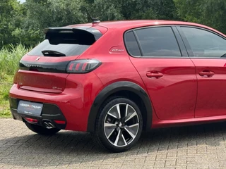 Peugeot 208 Peugeot 208 1.2 PureTech GT-Line 130pk Automaat - Rouge Elixer - Carplay/3D Dash/LED pakket - afbeelding nr 37
