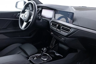 BMW 2 Serie BMW 2 Serie 218 Gran Coupé i M-Sport Edition | PANORAMADAK | LEDER ✅ 1e Eigenaar *2e Pinksterdag OPEN v.a 11u tot 17u* - afbeelding nr 3