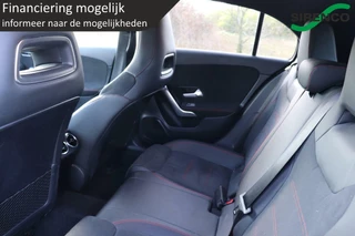 Mercedes-Benz A-Klasse Mercedes A-klasse 180 Business Solution AMG automaat climate&cruise control carplay/android sportzetels stoelverwarming widescreen virtual cockpit - afbeelding nr 6