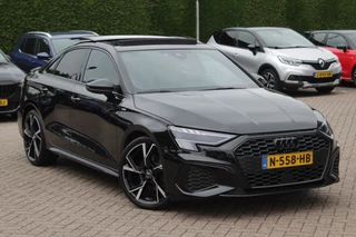 Audi A3 Audi A3 Limousine 30 TFSI S edition / Panoramadak / Camera / Head-up / Luxe Leder / B&O / Carbon spoiler / Dodehoek / Navigatie / ACC / DAB - afbeelding nr 35