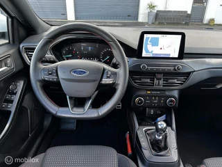 Ford Focus Ford Focus Wagon 1.0 EcoBoost ST Line Pano B&O Camera Trekhk! - afbeelding nr 27