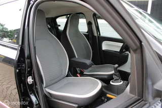 Renault Twingo Renault Twingo 1.0 SCe Collection | Airco | Cruise control | Nl Auto Boekjes. - afbeelding nr 29
