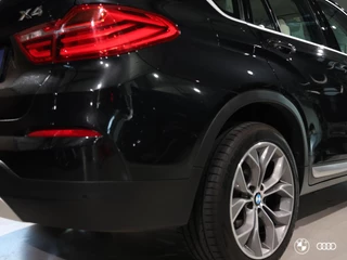 BMW X4 BMW X4 xDrive20i xLINE / HEADUP / LEDER / TREKHAAK / 19