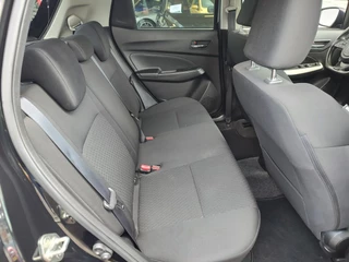 Suzuki Swift Suzuki Swift 1.2 STIJL SMART HYBRID Clima | Keyless | Stoelverwarming - afbeelding nr 10