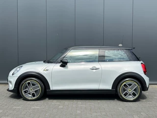 MINI Electric MINI Electric Mini Sport Leder HUD Navi+ LED H/K Camera Carplay Sfeerlicht NL-auto - afbeelding nr 11