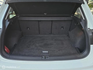 Volkswagen Tiguan Volkswagen Tiguan 2.0 TSI 4Motion R-line Panorama/Dynaudio/Keyless - afbeelding nr 26
