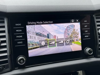 Škoda Kodiaq Skoda Kodiaq 1.5 TSI Sportline Automaat | Trekhaak uitklapbaar | Navigatiesysteem | Stoelverwarming | Stuurverwarming | Getint glas | Cruise control | 20 inch lichtmetalen velgen | Achteruitrijcamera | Parkeersensoren voor en achter - afbeelding nr 33