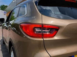 Renault Kadjar Renault Kadjar 1.2 TCe 131pk Intens Pack-Tech | Navi | Clima | Cruise | Keyless Entry | Pdc V+A+Assist+Camera | Dodehoek+Rijstrook+Licht+Regensensor | Mistlampen | Privacy Glass | 17''lm - afbeelding nr 53