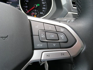 Volkswagen Tiguan Volkswagen Tiguan 1.5 TSI 150pk DSG-aut. MOVE / Camera / Stoelverw. / Wegklap.haak / Navi / 18 Inch / BOVAG garantie - afbeelding nr 39