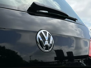 Volkswagen Golf Sportsvan Volkswagen Golf Sportsvan 1.0 TSI Connected Series, NL AUTO, NAP, ECC-AIRCO, NAVI, DODEHOEK, CRUISE, CAMERA, PARKEERSENSOREN, TREKHAAK, LICHTMETAAL 16