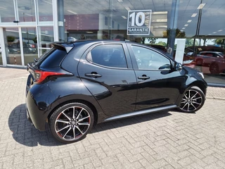 Toyota Yaris Toyota Yaris 1.5 Hybrid GR Sport | Premium Pack | Pano | JBL | Navi - afbeelding nr 5