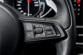 Alfa Romeo Giulia Facelift CarPlay Leder 19