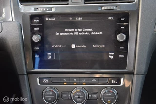 Volkswagen e-Golf Volkswagen e-Golf 35.8 kWh met Warmtepomp ! achteruitrijcamera - afbeelding nr 15