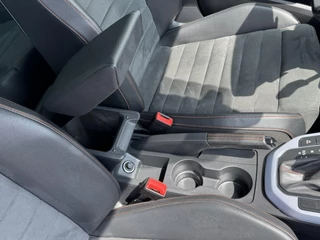 SEAT Arona Seat ARONA 1.0 TSI FR Online Led Leder/alcantara Camera Cruise Clima Afn trekhaak 18 inch+allseason - afbeelding nr 25