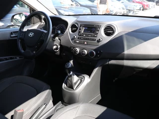 Hyundai i10 Hyundai i10 1.2i I Airco I Stoelverwarming I Cruise Control - afbeelding nr 3