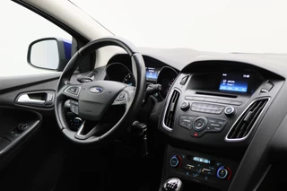 Ford Focus Ford Focus 1.0 EcoBoost Titanium Business - afbeelding nr 26