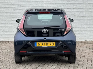 Toyota Aygo Toyota Aygo 1.0 VVT-i x-play Airco Camera Bluetooth Media player Nieuwe 4 seizoenen banden - afbeelding nr 35