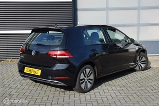 Volkswagen e-Golf Volkswagen e-Golf 35.8 kWh met Warmtepomp ! achteruitrijcamera - afbeelding nr 6