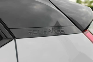 Volvo XC40 Volvo XC40 T4 Recharge R-Design | Parkeercamera | Stoelverwarming | Leder | Electr. Stoelen | Glossy Black | Keyless - afbeelding nr 10