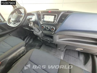 Iveco Daily Iveco Daily 35S18 3.0L Automaat L2H2 3,5t Trekhaak 180PK LED Navi Airco Cruise Camera Euro6 L2 12m3 Airco Trekhaak Cruise control - afbeelding nr 11