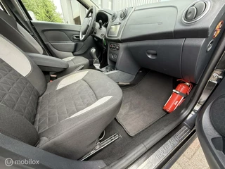 Dacia Sandero Stepway Dacia Sandero 0.9 TCe Stepway Lauréate 2015 / Airco / Navigatie / Bluetooth / 2e eigenaar NAP - afbeelding nr 12
