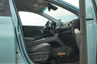 Hyundai Kona Hyundai Kona EV Premium 64 kWh Warmtepomp | Surf Blue | Leder/Stoelverwarming-koeling/LED/Carplay/Complete auto! - afbeelding nr 15