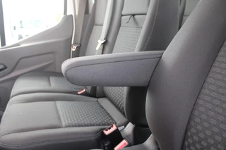 Ford Transit Ford Transit 350 2.0 TDCI L3 KIPPER 3 ZIJDIG DC TREND | KIPPER 3 ZIJDIG KANTELBAAR | OPEN LAADBAK | DUBBELE CABINE | TREKHAAK | DAB+ RADIO | CRUISE CONTROL | CLIMATE CONTROL | VERWARMBARE VOORRUIT | BLUETOOTH AUDIO | 7-PERSOONS | NIEUWE BUS! | 2800KG TREKGEWICHT! | - afbeelding nr 21