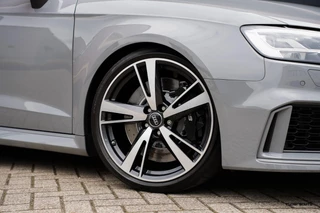 Audi RS3 Audi A3 Sportback 2.5 TFSI RS 3 | Pano | B&O | RS-stoelen | Matrix LED | Virtual cockpit | OPF delete | Orig. NL - afbeelding nr 9