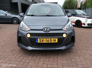 Hyundai i10 Hyundai i10 1.0i Comfort Nav Cr Contr Nap Dealer OH/ 5-deurs - afbeelding nr 2
