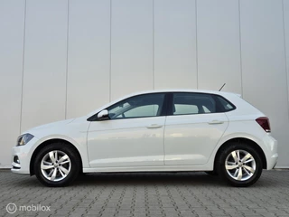 Volkswagen Polo VOLKSWAGEN POLO 1.0 TSI COMFORTLINE/ADAPTIVE CRUISE/15''LMV/CARPLAY - afbeelding nr 2