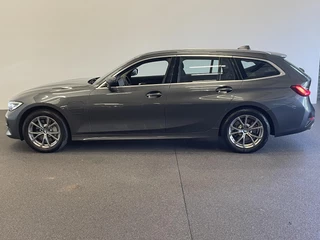 BMW 3 Serie BMW 3-serie Touring 330e 292PK Sportline Aut-8 Leder Vernasca Ambiente Verlichting Trekhaak PDC VA Navi Cruise Control Live cockpit Plus - afbeelding nr 4