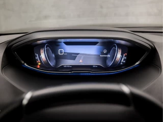 Peugeot 5008 (PANORAMADAK, APPLE CARPLAY, GROOT NAVI, 360 CAMERA, LEDER, SPORTSTOELEN, LED KOPLAMPEN, KEYLESS, DAB+, NIEUWE APK, NIEUWSTAAT) - afbeelding nr 24