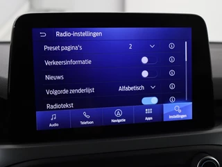 Ford Focus Ford Focus 1.0 EcoBoost Hybrid Titanium Style |  Stoel & stuurverwarming | Camera | Full LED | Carplay | Climate control | Navigatie | Park Assist | Getint glas - afbeelding nr 23